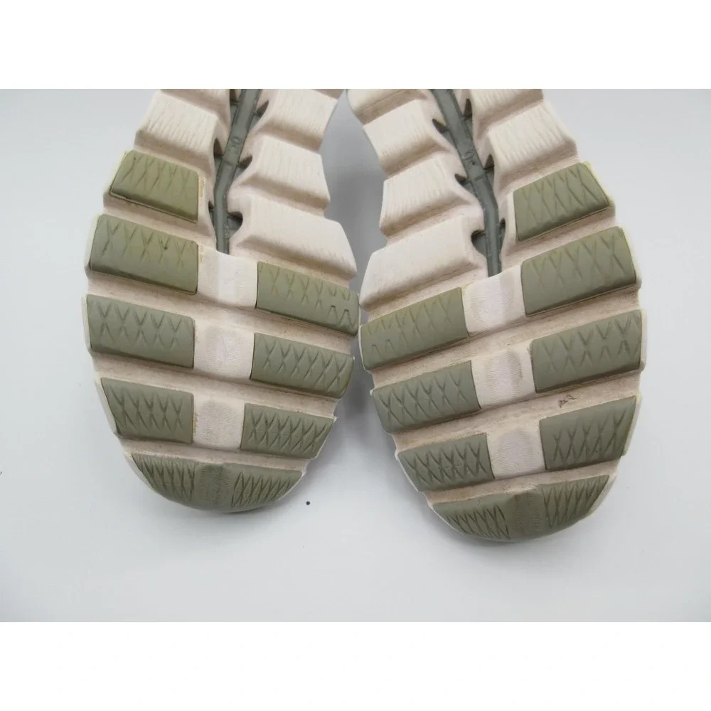 On Running Cloudswift Shoes Womens Size 9.5 Gray White CloudTec Athletic